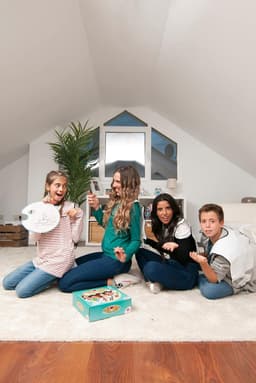 Tekenspel Onmogelijk - Raad het woord - Familiepret garanderen - Tekenen op elkaars rug - 3 tot 6 spelers — thumbnail 4