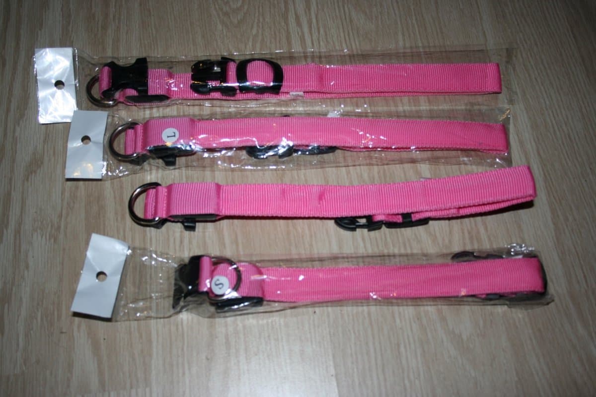 Nylon halsband met led - roze - S (28-38cm) — afbeelding 1