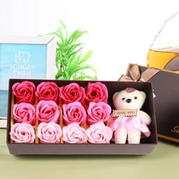 Bloemen Zeepboeket - Kunstbloemen Cadeau - Romantisch Geschenk - Met Knuffelbeer - 160g - Roze — thumbnail 3