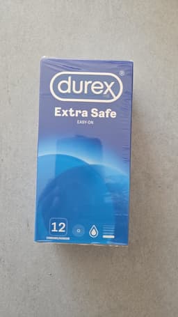 Durex - Durex - Extra Safe Condoms 12 pcs Condooms — thumbnail 4