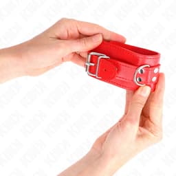 Kink - Simple Wrist Restraints Red Adjustable 20-23 Cm X 5.5 Cm — thumbnail 2