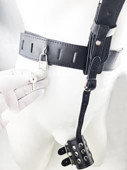 BNDGx® - Bondage tuig pak Harnas Man penis riem - Erotische sex Body Nep Leer - Verstelbaar - — thumbnail 3