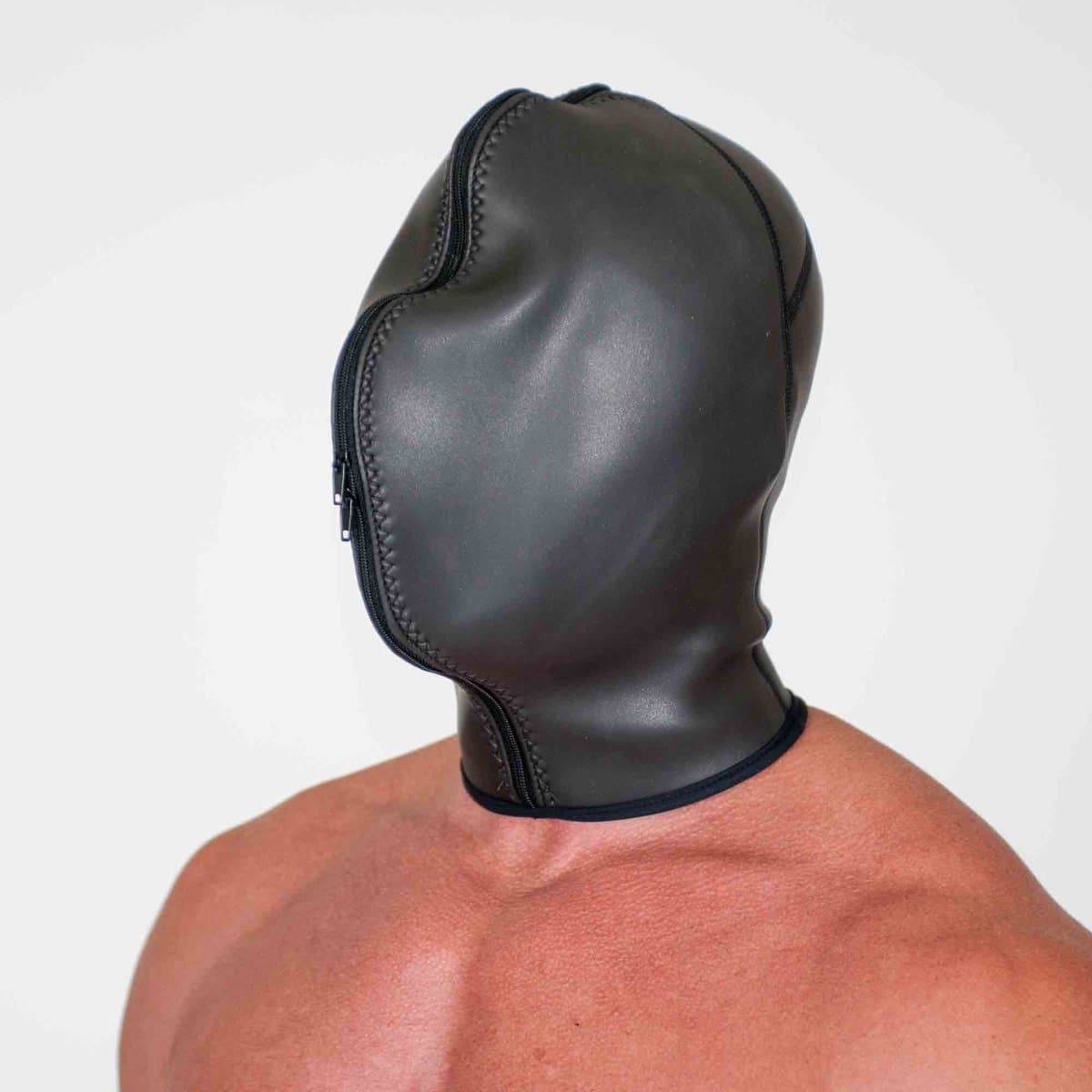 665 Neoprene - Hood - Masker - Kap - Neoprene Confinement Hood - Maten S/M en L/XL L/XL — afbeelding 1