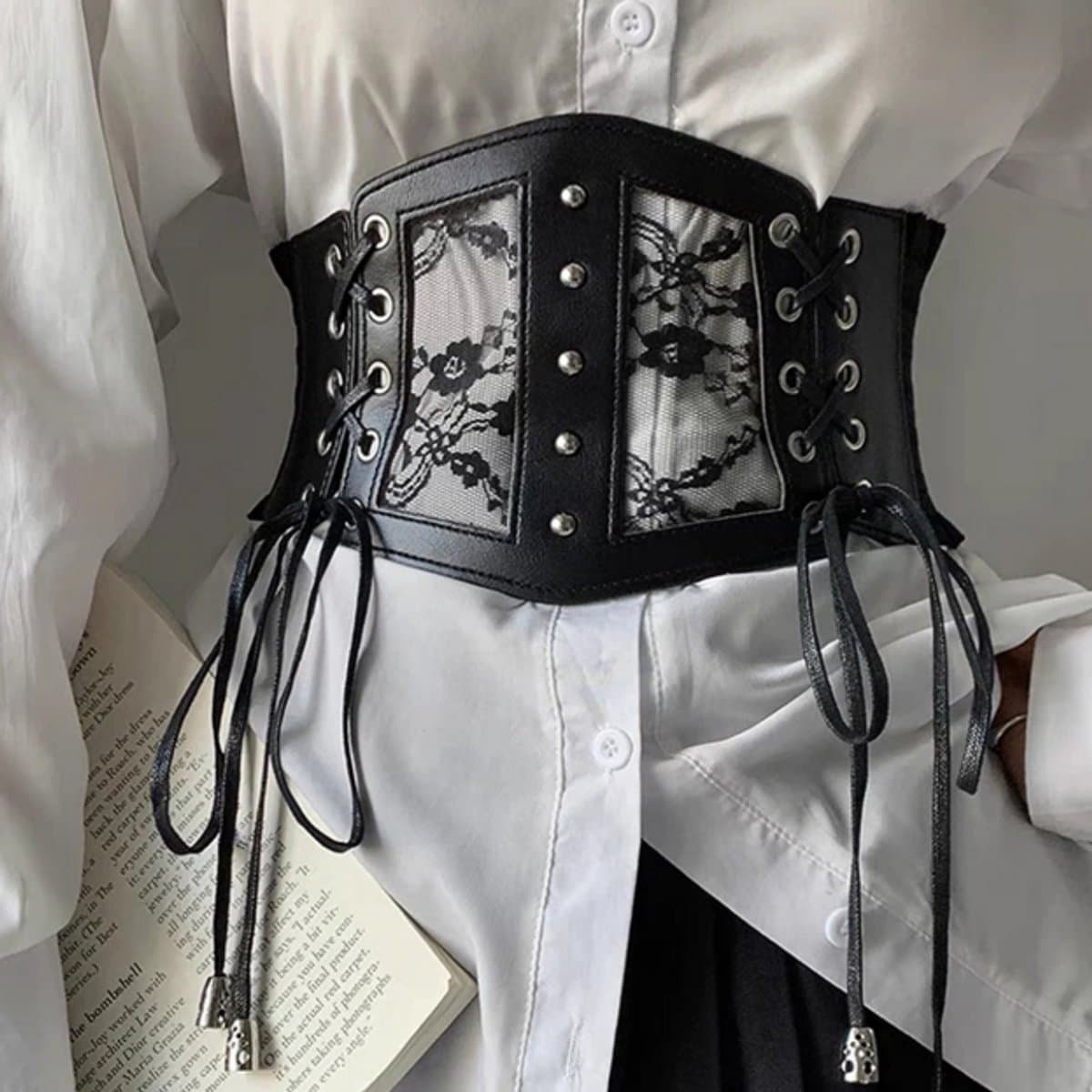 Plus Size Elastische Kant Korset Riemen voor Dames – Wijde Stretch Cummerbund van 80x15cm voor Goth en Punk Stijl – Grote Zwarte Tailleband – Korset Riemen voor Volle Maten — afbeelding 1
