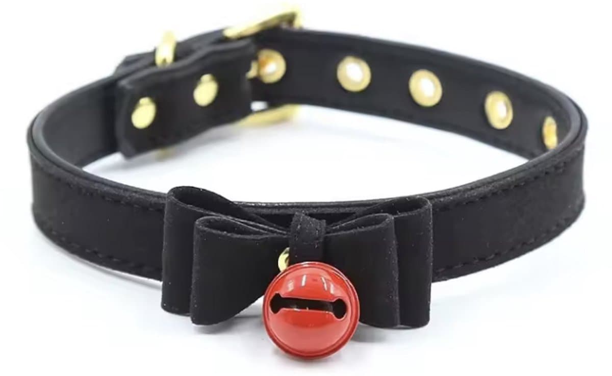 Zwarte Choker met Strik en bel - Sexy halsband - Zwart - BDSM - Rollenspel- BDSM Scene - Kunstleer met rode bel - 44CM - Hals band met strik - Vastbinden - Ketenen - Verstelbaar - CHPN — afbeelding 1