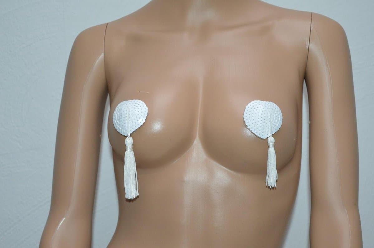 Witte Hartvormige Tepelstickers Tepel PlakkerTepelkwastjes Nipple Sticker — afbeelding 1