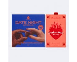 The Oh Collective The First Move - Erotische cadeauset - truth or dare kaartspel + libido bonbons voor koppels