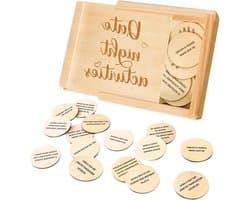 Date-Night Spelletjes - Spellen voor koppels - Romantische avonden - 52 gevarieerde activiteiten - 11 x 11 x 3 cm