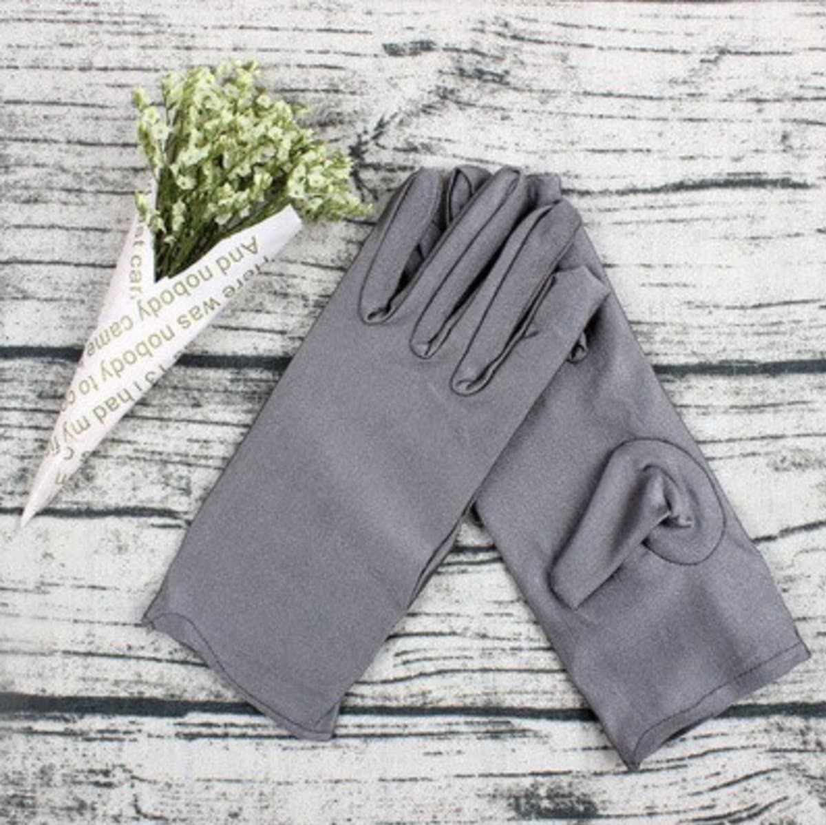 Beschermende Handschoenen Grijs - Handschoenen - Eczeemhandschoen - Gray Gloves - Jewelry Handschoen - Werk Handschoen - Beauty salon handschoenen - Veiligheid Handschoen Lichtgewicht Unisex Zacht GRIJS MAAT L ----- HiCHiCO® — afbeelding 1
